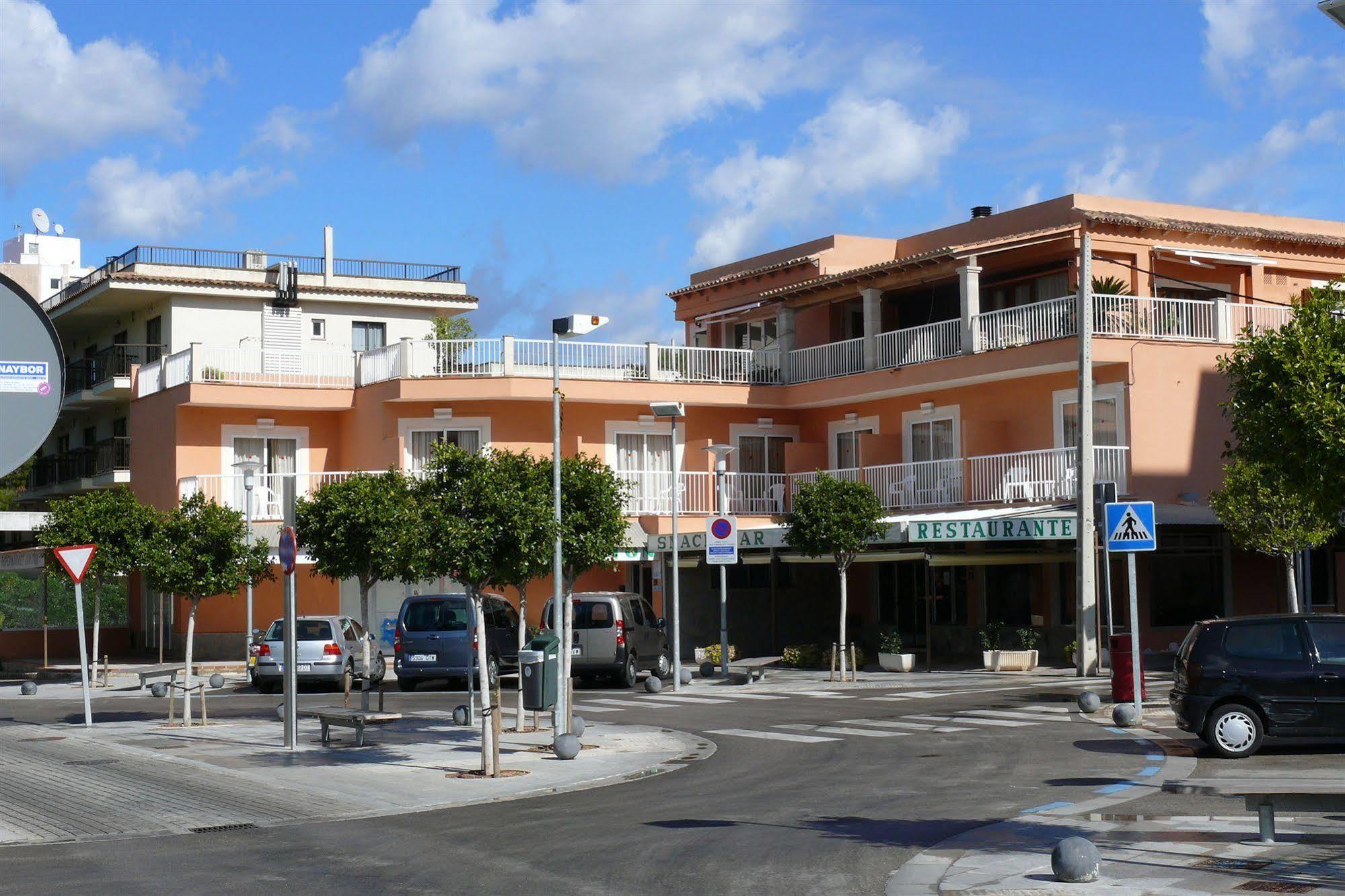 Hostal Jakiton Palmanova Exterior foto